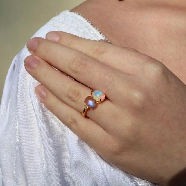 14K Solid Gold 6 x 8 mm Natural Moonstone｜Rainbow Blue｜Oval｜Eye Clean Moonstone CTW: 1.20 7 x 9 mm Natural...