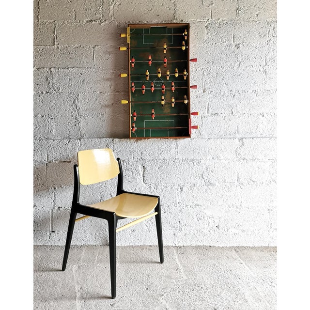 This foosball table dates back to the 1950s/60s and was made in Belgium. It is fully functional and playable – but even...