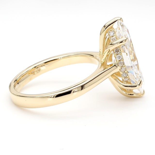 Igi Cert. 3 Carat Marquise Lab Diamond Hidden Halo Engagement Ring, Size 8 For Sale In Miami - Image 6 of 11