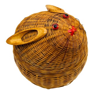 1970s Shanghai Wicker Vintage Rattan Mouse Enamel Bowl For Sale
