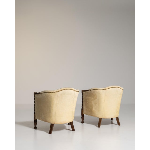 Wood Early 20th Century Jacobean Brown Wood Pair of Club Chairs For Sale - Image 7 of 12