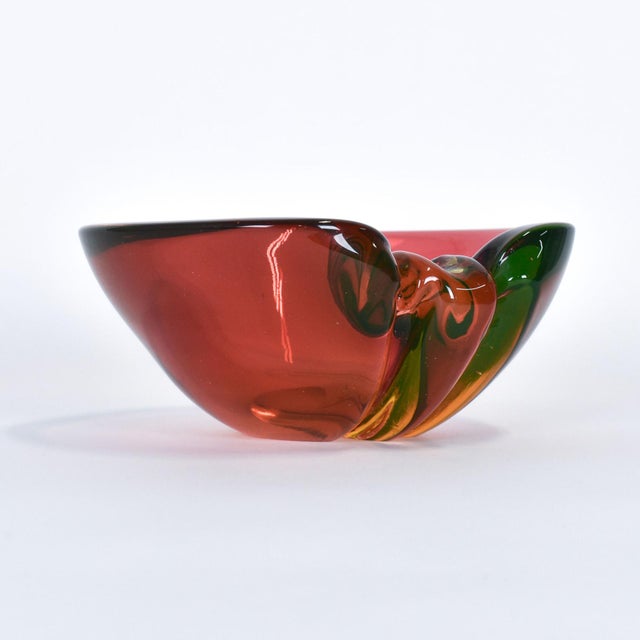 Italian 1960s Italian Murano Style Red-Green Uranium Art Glass Bowl For Sale - Image 3 of 9