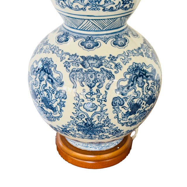 2020s Lauren Ralph Lauren Blue & White Chinoiserie Double Gourd Porcelain Table Lamp – Koi Fish, Traditional Asian-Inspired Decor For Sale - Image 5 of 9
