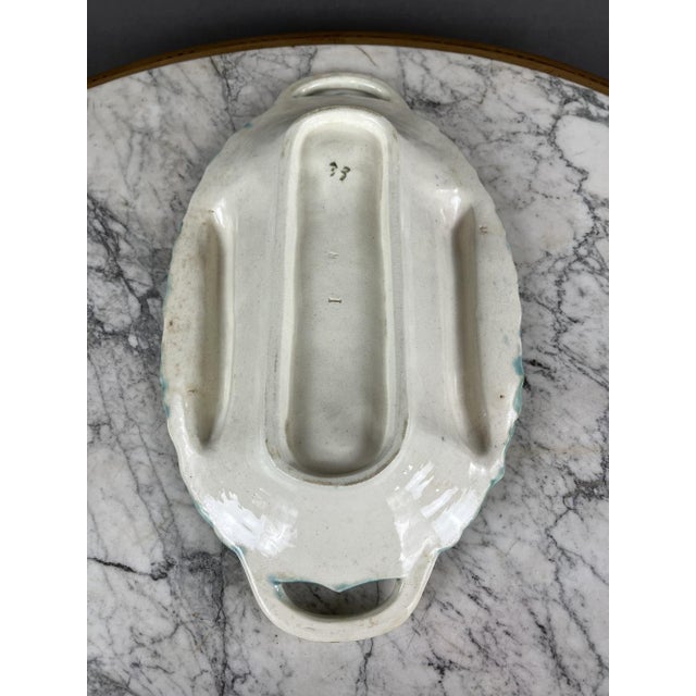 Platter and Plates from Sarreguemines, 19th Century, Set of 13 For Sale - Image 4 of 10