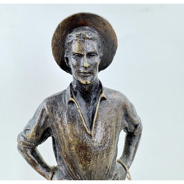 1960s "El Cenachero" – Authentic Signed Bronze Sculpture by Jaime Pimentel For Sale - Image 4 of 8