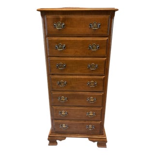 Ethan Allen Traditional Maple 7-Drawer Tall Chest / Lingerie Chest Vintage Queen Anne Style For Sale