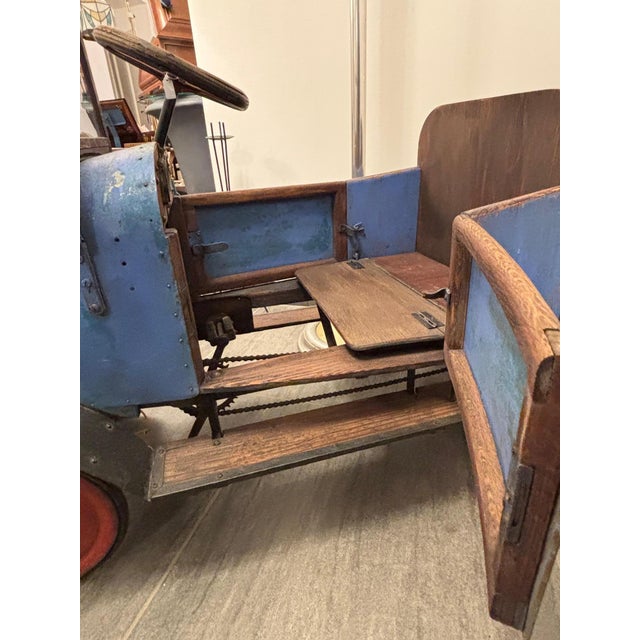 Historic Children's Car in Metal, 1930s For Sale - Image 10 of 15