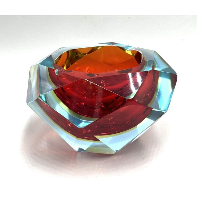Mid-Century Modern Murano Glass Sommerso Diamond-Shaped Ashtray, 1960s For Sale - Image 3 of 11