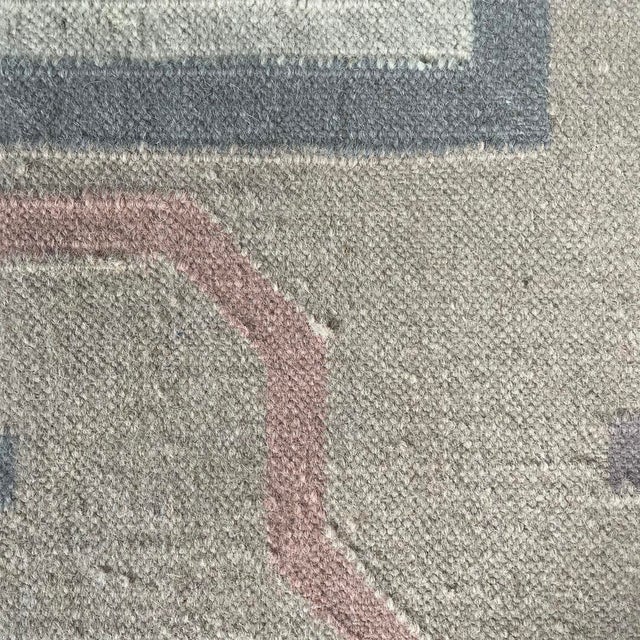 Textile Italian Modern Short-Pile Rug with Geometric Pattern, 1980s For Sale - Image 7 of 15