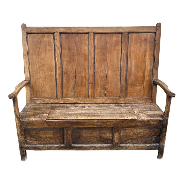 Antique 18th Century English Pine Settle Bench With Storage Underneath For Sale