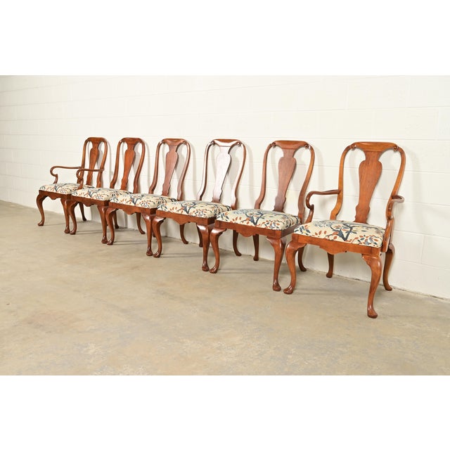 Baker Furniture Company Baker Furniture Queen Anne Carved Walnut Dining Chairs, Set of Six For Sale - Image 4 of 15