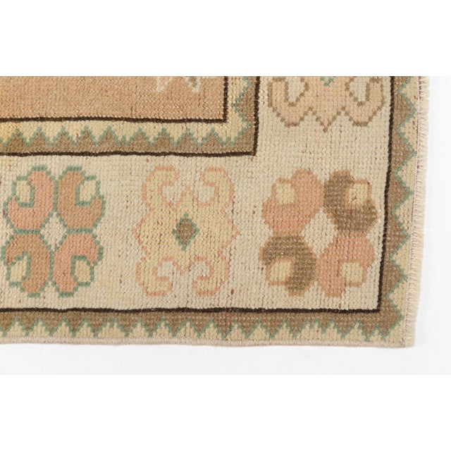 1960s Oushak Floral Handmade Carpet For Sale - Image 6 of 10