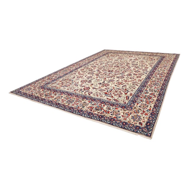 Kashan Rug in Hand-Knotted Wool For Sale