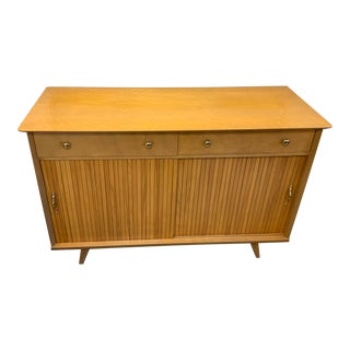 Mid Century Modern 1950’s Blonde Sideboard For Sale