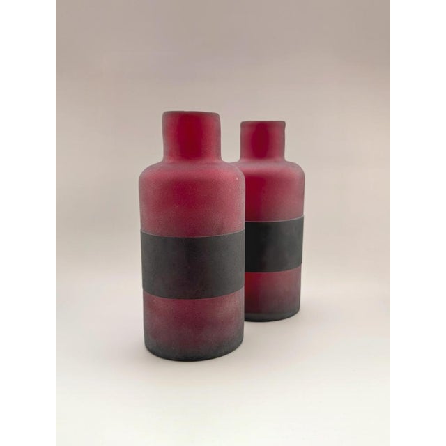 Black Red and Black Murano Scavo Glass Bottles, Italy, 1990s, Set of 2 For Sale - Image 8 of 10