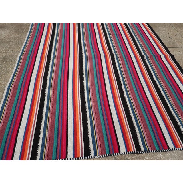 Galerie Shabab Collection Mid-20th Century Turkish Flatweave Kilim Accent Rug For Sale In New York - Image 6 of 8