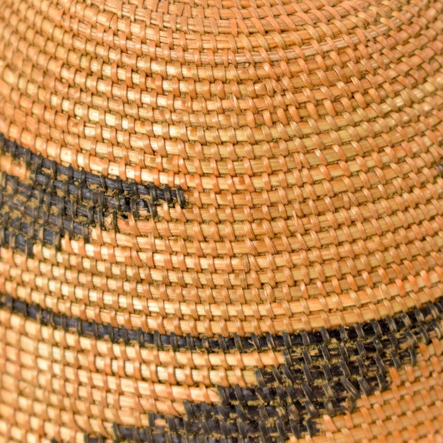 Early 20th Century Tutsi Basket with Lid Rwanda For Sale - Image 4 of 7