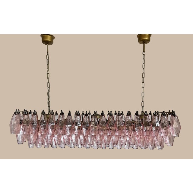 Mid-Century Modern Murano Poliedri Chandelier | 138 Pink Glass Elements, Italian Statement Lighting For Sale - Image 3 of 5