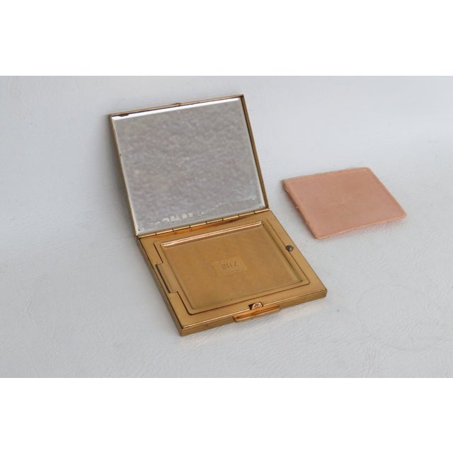 Mid 20th Century Ritz Powder Compact With Mirror Gold Tone Small Cosmetic Case Made in Usa 4774b For Sale - Image 5 of 11