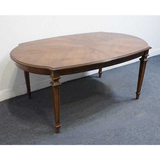 Italian Thomasville Furniture Cellini Collection Italian Provincial 68" Oval Dining Table 7421-752 For Sale - Image 3 of 10