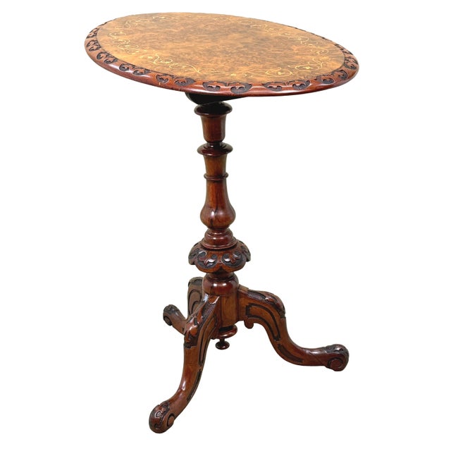 A Very Good Quality 19th Century Victorian Burr Walnut Occasional Lamp Table, Having Superbly Figured Oval Tilting Top,...