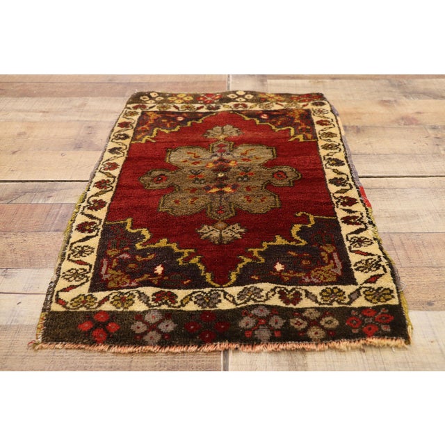 Textile Vintage Turkish Yastik Rug - 01'07 X 02'07 For Sale - Image 7 of 8
