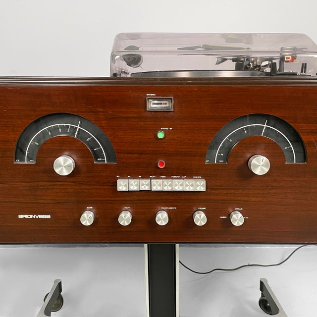 Italian Radiophonograph and Record Player by Achille and Pier Giacomo Castiglioni for Brionvega, 1960s For Sale - Image 9 of 18