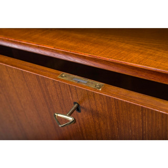 Large Vintage Bookcase with Bar in Teak by Heinrich Riestenpatt, 1960s For Sale - Image 12 of 17