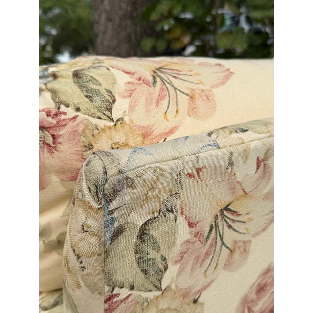 Pair of Thomasville Floral Overstuffed Lounge Chairs For Sale - Image 11 of 12