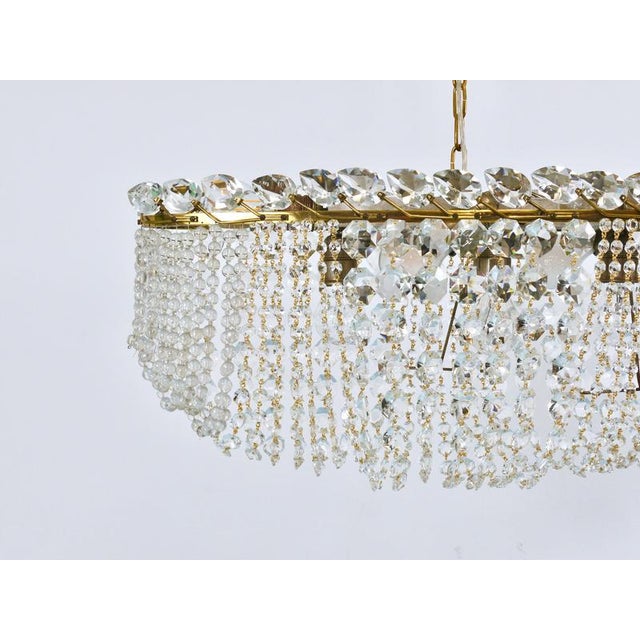 58 Zeppelin Chandelier in Crystal and Brass by J. T. Kalmar for Kalmar, Vienna, Austria, 1950s For Sale - Image 18 of 18