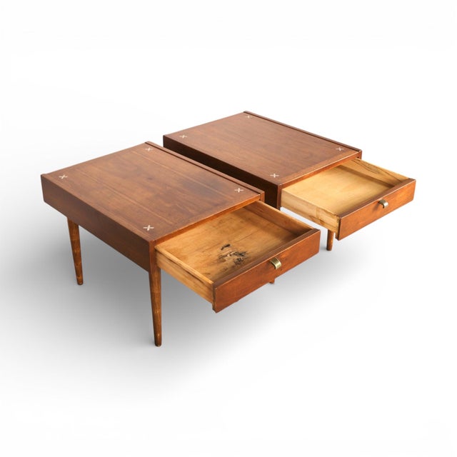 Wood Merton Gershun for American of Martinsville Vintage Pair of Mid Century Modern Nightstands End Tables C. 1960s For Sale - Image 7 of 9