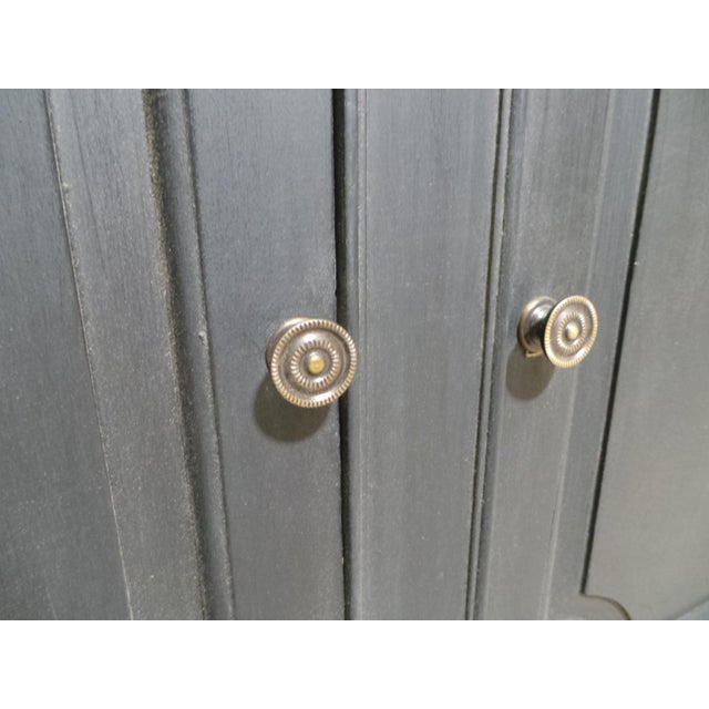 1950s Gustavian Style 4 Glass Door Display Case For Sale In Miami - Image 6 of 16