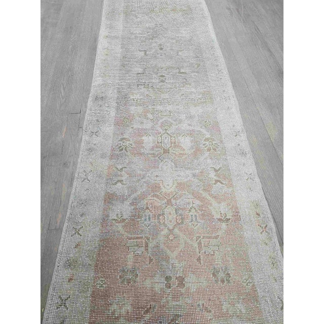 Mid 20th Century Vintage 19 Foot Neutral Turkish Runner - 2'5" x 19'4" For Sale - Image 5 of 9