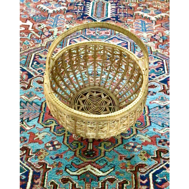 Wood Mid 20th Century Vintage Large Woven Rattan Basket With Handle For Sale - Image 7 of 13