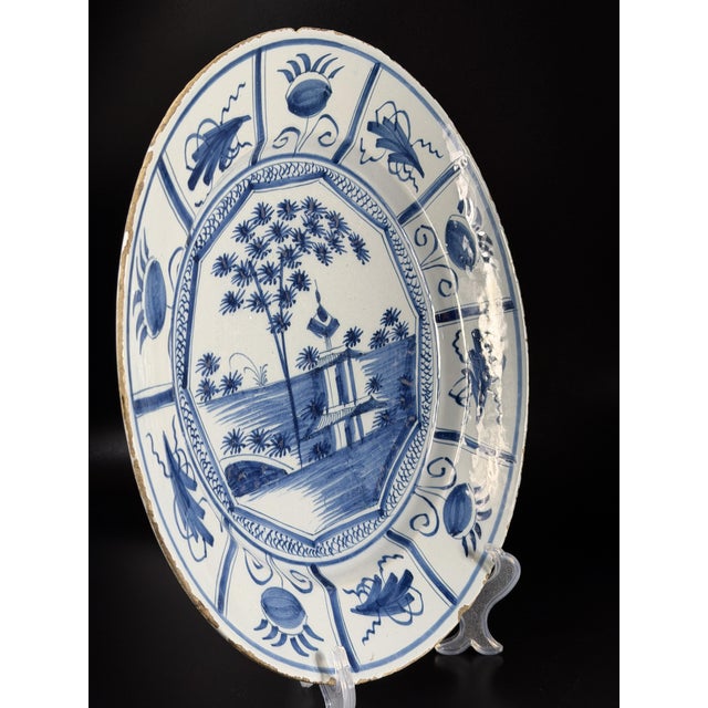 18th Century Blue and White Faience Charger in the style of Delft Kraak, Netherlands For Sale - Image 3 of 13