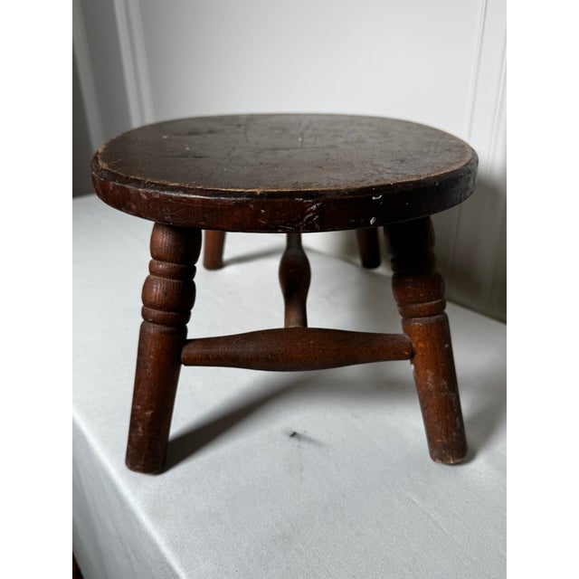 Early 20th Century Vintage Early American Primitive Oval Splayed Solid Wood Turned Leg Low Stool For Sale - Image 5 of 10