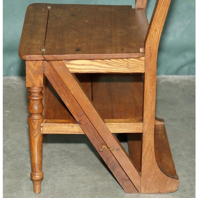 Antique English Arts & Crafts Metamorphic Library Steps in Tiger Oak, 1880 For Sale - Image 9 of 18