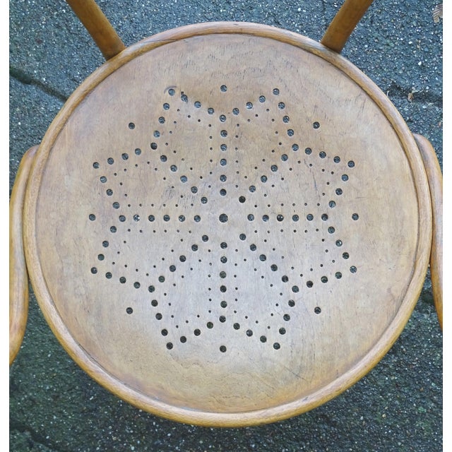 No. 209 B9 Armchair with Star-Shaped Seat from Thonet, 1905 For Sale - Image 12 of 13