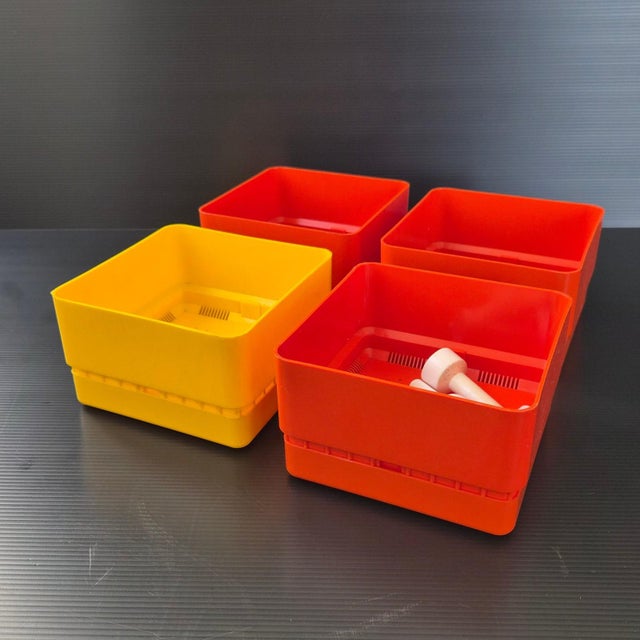 Vintage Square Jardinieres by Nena Balsari Vastill for Reflex, 1970s, Set of 4 For Sale - Image 4 of 10