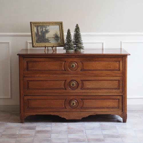 19th Century Louis XVI Style Chest of Drawers in Walnut For Sale - Image 15 of 15
