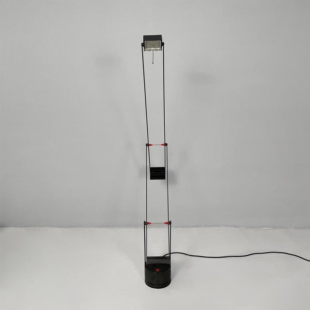 Italian Modern Black Tizio Table Lamps by Richard Sapper for Artemide, 1980s, Set of 2 For Sale - Image 6 of 15