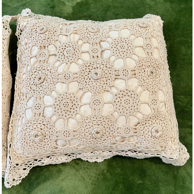 Traditional Vintage Pair Accent Pillows Crochet Lace and Rosette Overlay Cotton in Ivory Cream For Sale - Image 3 of 4