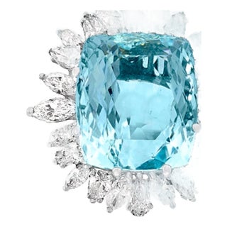 28 Carat Natural Aquamarine and Diamond Cocktail Ring 18 Karat Gold Adjustable For Sale