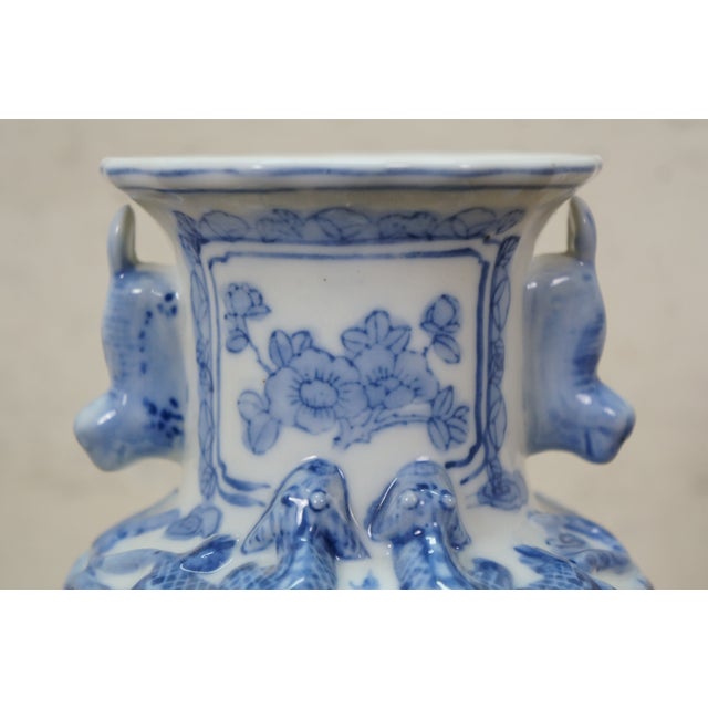Chinese Chinoiserie Blue & White Porcelain Dragon Foo Dog Mantel Vase Urn For Sale - Image 6 of 13
