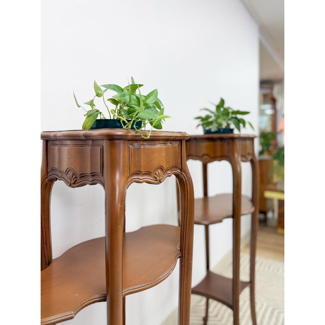 Brown French Provincial Planter Box Stand Side Table Copper Tray Vintage Pair For Sale - Image 8 of 12