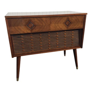 Morse Mid-Century Stereo Cabinet and Bar For Sale