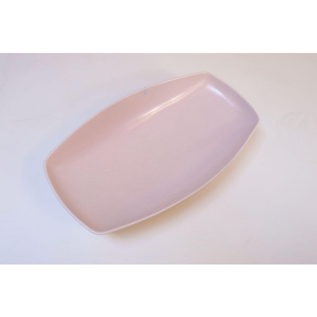 Mid-Century Modern Vintage Pink Ceramic Elongated Footed Tray by Royal Haeger For Sale - Image 3 of 12