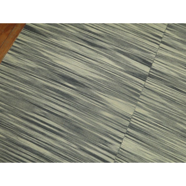 Early 21st Century Gray Modernist Retro Deco Kilim For Sale - Image 5 of 18