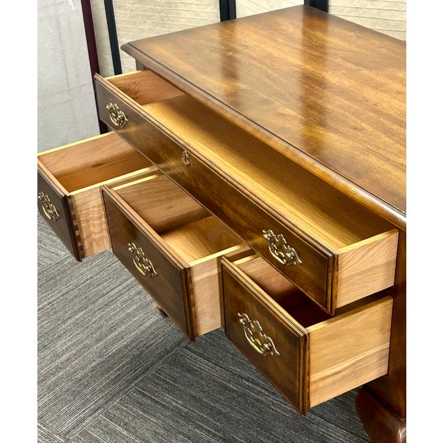 Statton Furniture Late 20th Century Queen Anne Low Boy For Sale - Image 4 of 8