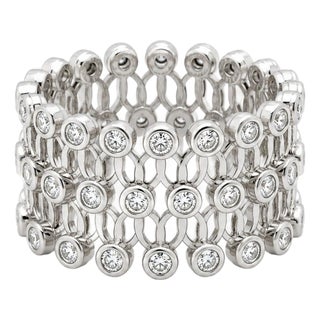 14k Expandable Diamond Band, Size 7 For Sale